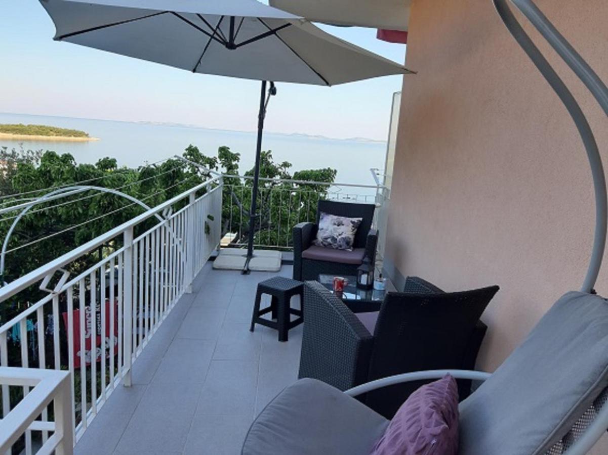 Apartmani Vesna Milisa Primošten Exterior foto